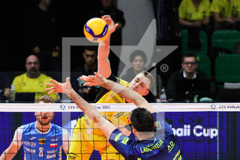 08/03/2023 - Dick Kooy (Valsa Group Modena)(PGE Sera Belchatow) In action during the match of CEV Cup semifinal season 22/23 at Palapanini in Modena (Italy) on 8th of March 2023
 - VALSA GROUP MODENA VS PGE SKRA BELCHATOW - CEV CUP - VOLLEY