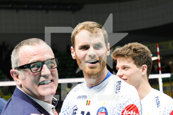 2023-03-29 - (Valsa Group Modena)(Knack Roeselare) In action during the Final of the CEV Cup Men league season 22/23 at PalaPanini in Modena (Italy) on 29th of March 2023 - FINAL - VALSA GROUP MODENA VS KNACK ROESELARE - CEV CUP - VOLLEYBALL