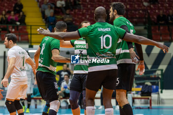 2023-11-29 - Players of Sporting CP Lisbona during CEV Volleyball Cup Men 2024 match between Miny VeroVolley Monza and Sporting CP Lisbona at Opiquad Arena, Monza, Italy on November 29, 2023 - MINT VERO VOLLEY MONZA VS SPORTING LISBONA - CEV CUP - VOLLEYBALL