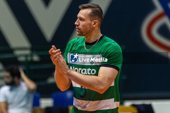 2023-11-29 - Jan Galabov (Sporting Lisbona) during CEV Volleyball Cup Men 2024 match between Miny VeroVolley Monza and Sporting CP Lisbona at Opiquad Arena, Monza, Italy on November 29, 2023 - MINT VERO VOLLEY MONZA VS SPORTING LISBONA - CEV CUP - VOLLEYBALL