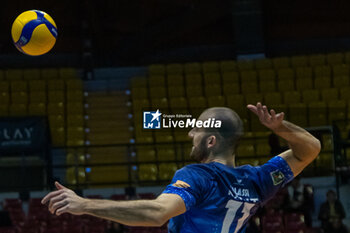 21/12/2023 - Gianluca Galassi (Vero Volley Monza) during CEV Volleyball Cup Men 2024 match between Mint VeroVolley Monza and Panathinaikos Athens at Opiquad Arena, Monza, Italy on December 21, 2023 - MINT VERO VOLLEY MONZA VS PANATHINAIKOS ATHENS - CHALLENGE CUP MEN - VOLLEY