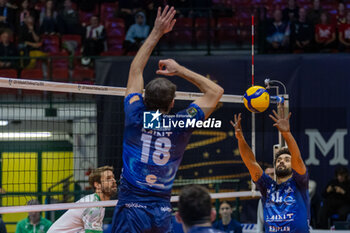21/12/2023 - Fernando Kreling (Vero Volley Monza) during CEV Volleyball Cup Men 2024 match between Mint VeroVolley Monza and Panathinaikos Athens at Opiquad Arena, Monza, Italy on December 21, 2023 - MINT VERO VOLLEY MONZA VS PANATHINAIKOS ATHENS - CHALLENGE CUP MEN - VOLLEY