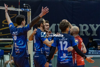 21/12/2023 - Exultation of Players of Mint Vero Volley Monza after scoring a match point during CEV Volleyball Cup Men 2024 match between Mint VeroVolley Monza and Panathinaikos Athens at Opiquad Arena, Monza, Italy on December 21, 2023 - MINT VERO VOLLEY MONZA VS PANATHINAIKOS ATHENS - CHALLENGE CUP MEN - VOLLEY