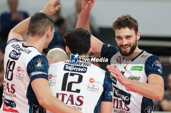 2023-11-23 - Kamil Rychlicki of ITAS Trentino Volley celebrates after scores a point during the match between ITAS Trentino Volley and Odbojkarski Klub ACH Volley Ljubljana, Pool B CEV Men Volley Champions League 2023/2024 at Il T Quotidiano Arena on November 23, 2023, Trento, Italy. - ITAS TRENTINO VS ACH VOLLEY LJUBLJANA - CHAMPIONS LEAGUE MEN - VOLLEYBALL