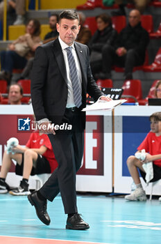 2023-12-21 - Cucine Lube Civitanova's Head Coach Gianlorenzo Blengini - CUCINE LUBE CIVITANOVA VS VK LVI PRAHA - CHAMPIONS LEAGUE MEN - VOLLEYBALL