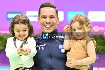 26/04/2024 - PETROUNIAS Eleftherios (GRE) gold medal rings with his daughters - EUROPEAN ARTISTIC GYMNASTIC CHAMPIONSHIPS - MEN - GINNASTICA - ALTRO