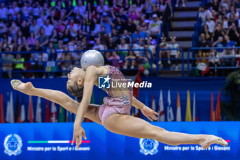 2024-06-23 - RAFFAELI Sofia (Ita) during Finals Ball of FIG Rhythmic Gymnastics World Cup, at Unipol Forum, Milan on 23 June, 2024 - RHYTHMIC GYMNASTIC - WORLD CUP 2024 FINALS - GYMNASTICS - OTHER SPORTS