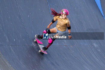 2024-09-07 - Arisa Trew, United States, first place, during the women's final of the World Skate Games Italy 2024 specialty Skateboard Vert, Rome Pincio terrace 09 September 2024 - WORLD SKATE GAMES ITALIA 2024 - SKATEBOARD VERT SPECIALITY - SKATEBORD - OTHER SPORTS