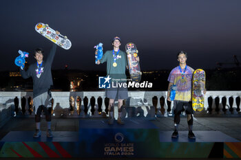 2024-09-07 - The men's podium for the awards ceremony, during the World Skate Games Italy 2024 specialty Skateboard Vert, Rome Pincio terrace 09 September 2024 - WORLD SKATE GAMES ITALIA 2024 - SKATEBOARD VERT SPECIALITY - SKATEBORD - OTHER SPORTS