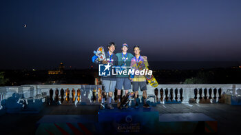 2024-09-07 - The men's podium for the awards ceremony, during the World Skate Games Italy 2024 specialty Skateboard Vert, Rome Pincio terrace 09 September 2024 - WORLD SKATE GAMES ITALIA 2024 - SKATEBOARD VERT SPECIALITY - SKATEBORD - OTHER SPORTS