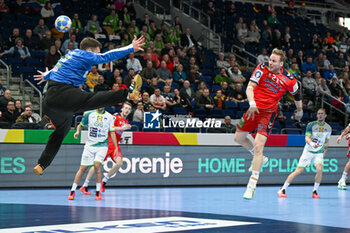2024-01-15 - Magnus Gullerud (Norway) scores a goal during the Men’s EHF Euro 2024 match between Norway vs. Slovenia at the Mercedes-Benz Arena in Berlin, Germany - MEN'S EHF EURO 2024 - NORWAY VS SLOVENIA - HANDBALL - OTHER SPORTS