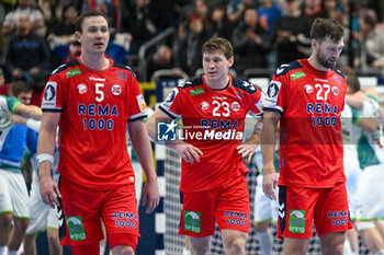 2024-01-15 - Norway team shows their disappointment after lose the Men’s EHF Euro 2024 match between Norway vs. Slovenia at the Mercedes-Benz Arena in Berlin, Germany - MEN'S EHF EURO 2024 - NORWAY VS SLOVENIA - HANDBALL - OTHER SPORTS