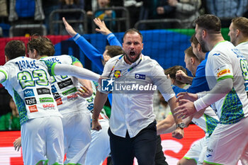 2024-01-15 - Happiness of Head Coach Uros Zorman (Slovenia) and his team after win the Men’s EHF Euro 2024 match between Norway vs. Slovenia at the Mercedes-Benz Arena in Berlin, Germany - MEN'S EHF EURO 2024 - NORWAY VS SLOVENIA - HANDBALL - OTHER SPORTS