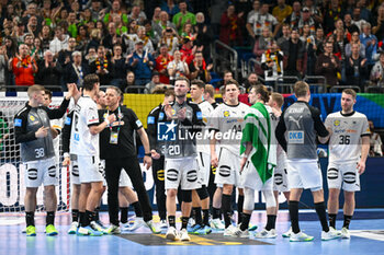 2024-01-16 - Germany greets the fans at the end of the Men’s EHF Euro 2024 match between France vs. Germany at the Mercedes-Benz Arena in Berlin, Germany - MEN'S EHF EURO 2024 - FRANCE VS GERMANY - HANDBALL - OTHER SPORTS