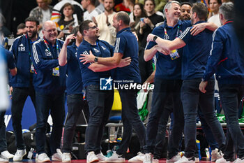 2024-01-16 - Happiness of France team after win the Men’s EHF Euro 2024 match between France vs. Germany at the Mercedes-Benz Arena in Berlin, Germany - MEN'S EHF EURO 2024 - FRANCE VS GERMANY - HANDBALL - OTHER SPORTS