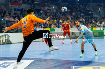 2024-01-14 - Aleix Gómez Abelló of Spain during the Men's Euro 2024, Group B handball match between Romania and Spain on January 14, 2024 at SAP-Arena in Mannheim, Germany - HANDBALL - MEN'S EHF EURO 2024 - ROMANIA V SPAIN - HANDBALL - OTHER SPORTS
