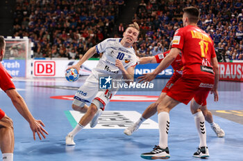 2024-01-14 - Gisli Thorgeir Kristjansson of Iceland during the Men's Euro 2024, Group C handball match between Montenegro and Iceland on January 14, 2024 at Olympiahalle in Munich, Germany - HANDBALL - MEN'S EHF EURO 2024 - MONTENEGRO V ICELAND - HANDBALL - OTHER SPORTS