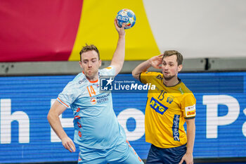 2024-01-15 - Bobby Schagen of The Netherlands during the Men's EHF Euro 2024, Group E handball match between Sweden and Netherlands on January 15, 2024 at SAPP Arena in Mannheim, Germany - HANDBALL - MEN'S EHF EURO 2024 - SWEDEN V NETHERLANDS - HANDBALL - OTHER SPORTS