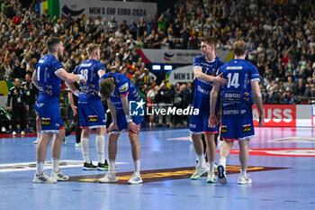2024-01-18 - Iceland team shows their disappointment after they lose Men’s EHF Euro 2024 match between Germany vs. Iceland at the Lanxess Arena in Berlin, Cologne - MEN'S EHF EURO 2024 - GERMANY VS ICELAND - HANDBALL - OTHER SPORTS