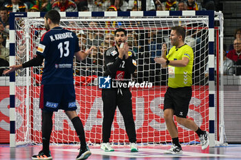 2024-01-18 - Remi Desbonnet (France) complain for the referee decision during the Men’s EHF Euro 2024 match between France vs. Croatia at the Lanxess Arena in Berlin, Cologne - MEN'S EHF EURO 2024 - FRANCE VS CROATIA - HANDBALL - OTHER SPORTS