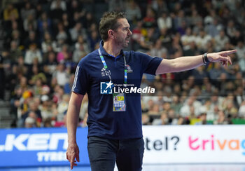 2024-01-26 - Coach Guillaume Gille of France during the Men's EHF Euro 2024, Semi Finals handball match between France and Sweden on January 26, 2024 at Lanxess-Arena in Cologne, Germany - HANDBALL - MEN'S EHF EURO 2024 - FRANCE V SWEDEN - HANDBALL - OTHER SPORTS