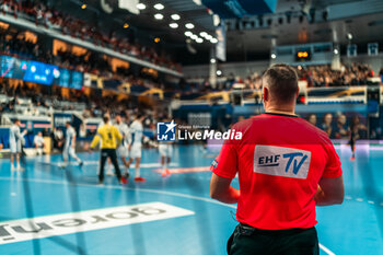 2024-03-06 - Referee during the EHF Champions League, Group A handball match between Paris Saint-Germain and OTP Bank - Pick Szeged on March 6, 2024 at Pierre de Coubertin stadium in Paris, France - HANDBALL - CHAMPIONS LEAGUE - PARIS SG V PICK SZEGED - HANDBALL - OTHER SPORTS