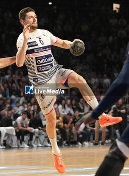 2024-04-17 - Mathieu Salou of Cesson Metropole HB during the French championship, Liqui Moly Starligue handball match between Cesson Rennes Métropole HB and Paris Saint-Germain on April 17, 2024 at Glaz Arena in Cesson-Sévigné, France - HANDBALL - FRENCH CHAMP - CESSON RENNES V PARIS SG - HANDBALL - OTHER SPORTS