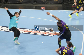 30/04/2024 - Jérémy Toto of HBC Nantes and Dejan Milosavljev of Füchse Berlin during the EHF European League, Quarter-finals, 2nd leg handball match between HBC Nantes and Füchse Berlin on April 30, 2024 at H Arena in Nantes, France - HANDBALL - EHF EUROPEAN LEAGUE - NANTES V BERLIN - PALLAMANO - ALTRO