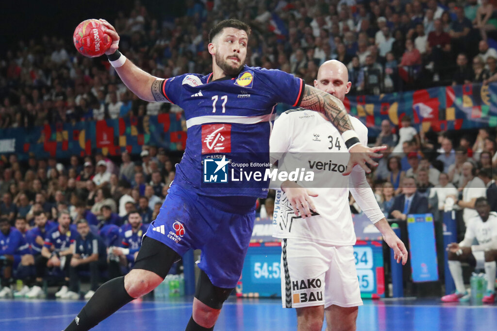 HANDBALL - FRIENDLY GAME - FRANCE v UNITED STATES - HANDBALL - OTHER SPORTS