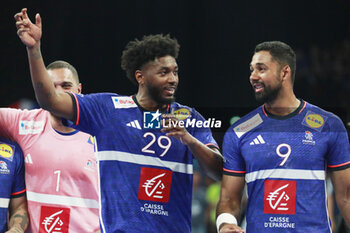 2024-05-11 - Benoit KOUNKOUD of France and Melvyn RICHARDSON of France during the International Friendly Handball match between France and United States on May 11, 2024 at LDLC Arena in Décines-Charpieu near Lyon, France - HANDBALL - FRIENDLY GAME - FRANCE V UNITED STATES - HANDBALL - OTHER SPORTS