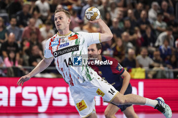 24/10/2024 - Omar Magnusson of SC Magdeburg during the EHF Champions League, Group Phase, handball match between FC Barcelona and SC Magdeburg on October 24, 2024 at Palau Blaugrana in Barcelona, Spain - HANDBALL - CHAMPIONS LEAGUE - BARCELONA V MAGDEBURG - PALLAMANO - ALTRO