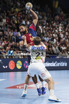 24/10/2024 - Melvyn Richardson of FC Barcelona during the EHF Champions League, Group Phase, handball match between FC Barcelona and SC Magdeburg on October 24, 2024 at Palau Blaugrana in Barcelona, Spain - HANDBALL - CHAMPIONS LEAGUE - BARCELONA V MAGDEBURG - PALLAMANO - ALTRO