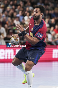 24/10/2024 - Timothey N'guessan of FC Barcelona during the EHF Champions League, Group Phase, handball match between FC Barcelona and SC Magdeburg on October 24, 2024 at Palau Blaugrana in Barcelona, Spain - HANDBALL - CHAMPIONS LEAGUE - BARCELONA V MAGDEBURG - PALLAMANO - ALTRO