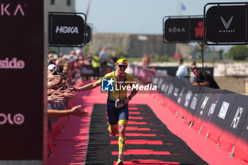 2024-05-05 - F.Szymonik during the IRONMAN 70.3 Venice-Jesolo - IRONMAN 70.3 VENICE-JESOLO - TRIATHLON - OTHER SPORTS