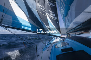 2024-05-02 - Thomas Ruyant sailing on the Imoca Vulnerable - Ruyant during a training session prior the Vendée Globe 2024 on April 23, 2024, off Groix in France - SAILING - VENDEE GLOBE 2024 - THOMAS RUYANT VULNERABLE RUYANT TRAINING PRE-START - SAILING - OTHER SPORTS