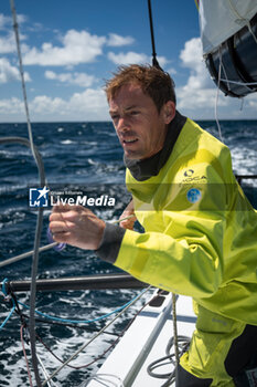 2024-05-02 - Thomas Ruyant sailing on the Imoca Vulnerable - Ruyant during a training session prior the Vendée Globe 2024 on April 23, 2024, off Groix in France - SAILING - VENDEE GLOBE 2024 - THOMAS RUYANT VULNERABLE RUYANT TRAINING PRE-START - SAILING - OTHER SPORTS