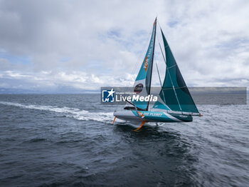 2024-04-27 - Sam Goodchild sailing on the Imoca Vulnerable - Goodchild during a training session prior the Vendée Globe 2024 on April 26, 2024, in France - SAILING - VENDEE GLOBE 2024 - SAM GOODCHILD VULNERABLE GOODCHILD TRAINING PRE-START - SAILING - OTHER SPORTS