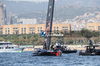 2024-08-30 - Alinghi Red Bull Racing (SUI) wait - AMERICA'S CUP - LOUIS VUITTON CUP - ROUND ROBIN 1 & 2 - SAILING - OTHER SPORTS