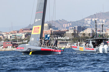 2024-08-30 - Luna Rossa Prada Pirelli (ITA) wait for the wind - AMERICA'S CUP - LOUIS VUITTON CUP - ROUND ROBIN 1 & 2 - SAILING - OTHER SPORTS