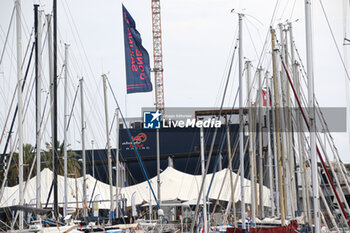 2024-09-03 - America's Cup - barcelona port - view of the base Alinghi Red Bull Racing (SUI) - 37TH AMERICA'S CUP LOUIS VUITTON - VILLAGE - SAILING - OTHER SPORTS