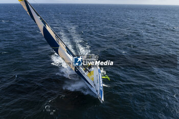 2024-09-10 - Benjamin Ferré on Imoca Monnoyeur - Duo for a Job - For the Planet during a training session prior the Vendée Globe 2024 on September 10, 2024, off Groix in France - SAILING - VENDEE GLOBE 2024 - BENJAMIN FERRÉ - IMOCA MONNOYEUR - DUO FOR A JOB - SAILING - OTHER SPORTS