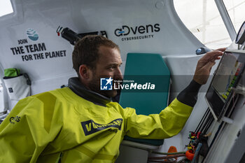 2024-08-28 - Sam Goodchild on Imoca Vulnerable - For the Planet during a training session prior the Vendée Globe 2024 on August 28, 2024, off Groix in France - SAILING - VENDEE GLOBE 2024 - SAM GOODCHILD - IMOCA VULNERABLE - SAILING - OTHER SPORTS