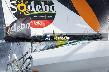 2024-09-27 - Sam Goodchild on Imoca Vulnerable - For the Planet during a training session prior the Vendée Globe 2024 on September 27, 2024, off Groix in France - SAILING - VENDEE GLOBE 2024 - SAM GOODCHILD - IMOCA VULNERABLE - HELICOPTER IMAGES - SAILING - OTHER SPORTS