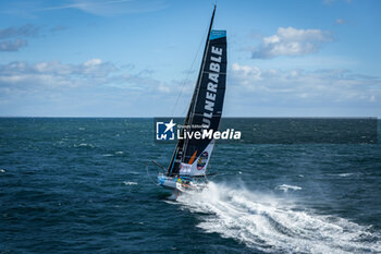 2024-09-27 - Skipper Thomas Ruyant, Imoca VULNERABLE during a training session prior the Vendée Globe 2024 on September 27, 2024, off Groix in France - SAILING - VENDEE GLOBE 2024 - THOMAS RUYANT - IMOCA VULNERABLE - HELICOPTER IMAGES - SAILING - OTHER SPORTS