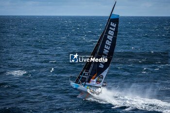 2024-09-27 - Skipper Thomas Ruyant, Imoca VULNERABLE during a training session prior the Vendée Globe 2024 on September 27, 2024, off Groix in France - SAILING - VENDEE GLOBE 2024 - THOMAS RUYANT - IMOCA VULNERABLE - HELICOPTER IMAGES - SAILING - OTHER SPORTS