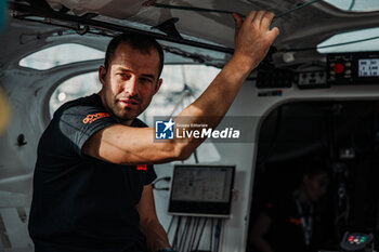 2024-11-05 - Skipper Sam Goodchild, Imoca VULNERABLE, portrait prior to the start of the 2024-2025 Vendée Globe, 10th edition of the solo non-stop round the world yacht race, on November 9, 2024 in Les Sables-d'Olonne, France - SAILING - VENDEE GLOBE 2024 - START - SAILING - OTHER SPORTS