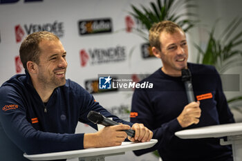 2024-11-07 - Skipper Sam Goodchild and Thomas Ruyant, Imoca VULNERABLE, portrait prior to the start of the 2024-2025 Vendée Globe, 10th edition of the solo non-stop round the world yacht race, on November 9, 2024 in Les Sables-d'Olonne, France - SAILING - VENDEE GLOBE 2024 - START - SAILING - OTHER SPORTS