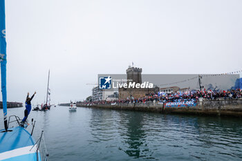 10/11/2024 - RUYANT Thomas (fra), Vulnerable prior to the start of the 2024-2025 Vendée Globe, 10th edition of the solo non-stop round the world yacht race, on November 9, 2024 in Les Sables-d'Olonne, France - SAILING - VENDEE GLOBE 2024 - START - VELA - ALTRO