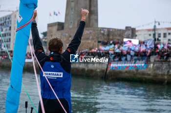 10/11/2024 - RUYANT Thomas (fra), Vulnerable prior to the start of the 2024-2025 Vendée Globe, 10th edition of the solo non-stop round the world yacht race, on November 9, 2024 in Les Sables-d'Olonne, France - SAILING - VENDEE GLOBE 2024 - START - VELA - ALTRO