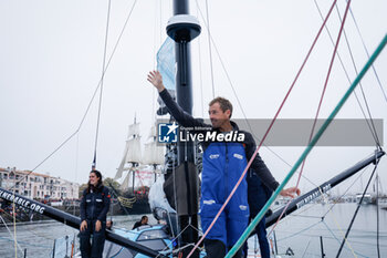 10/11/2024 - RUYANT Thomas (fra), Vulnerable prior to the start of the 2024-2025 Vendée Globe, 10th edition of the solo non-stop round the world yacht race, on November 9, 2024 in Les Sables-d'Olonne, France - SAILING - VENDEE GLOBE 2024 - START - VELA - ALTRO